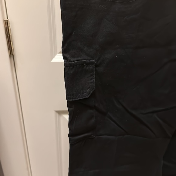 DICKIES Women's Relaxed Fit Straight Leg Cargo Pants - Picture 10 of 16